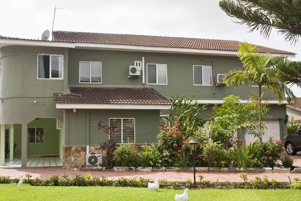 Quest Lodge Accra Luaran gambar