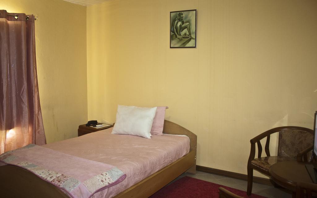 Quest Lodge Accra Luaran gambar