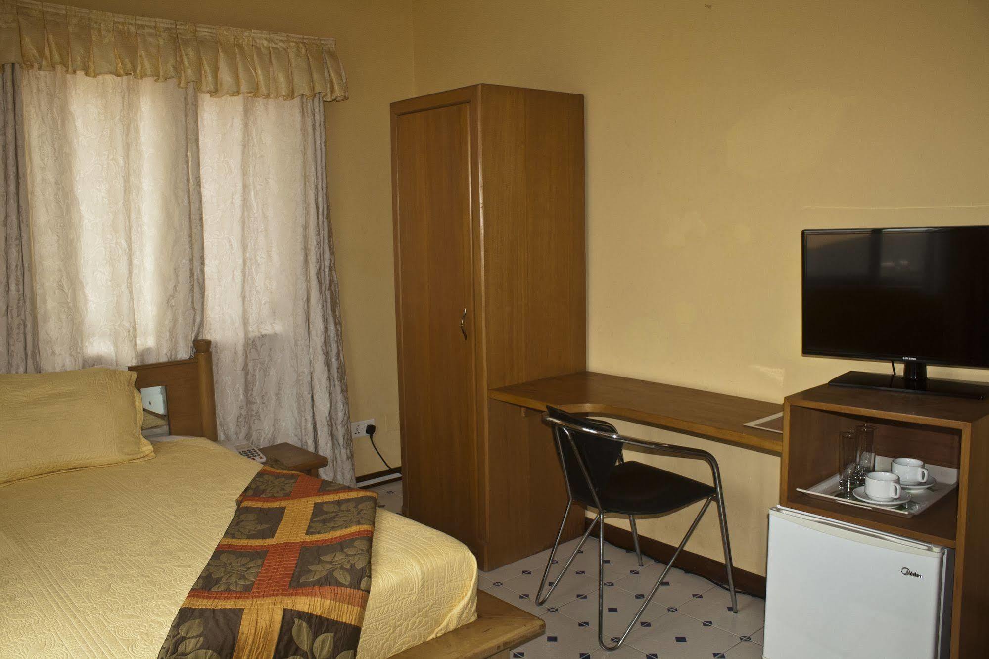 Quest Lodge Accra Luaran gambar